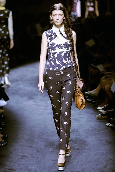 Look 8